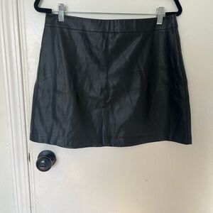 BB Dakota Black Faux Leather Mini Skirt